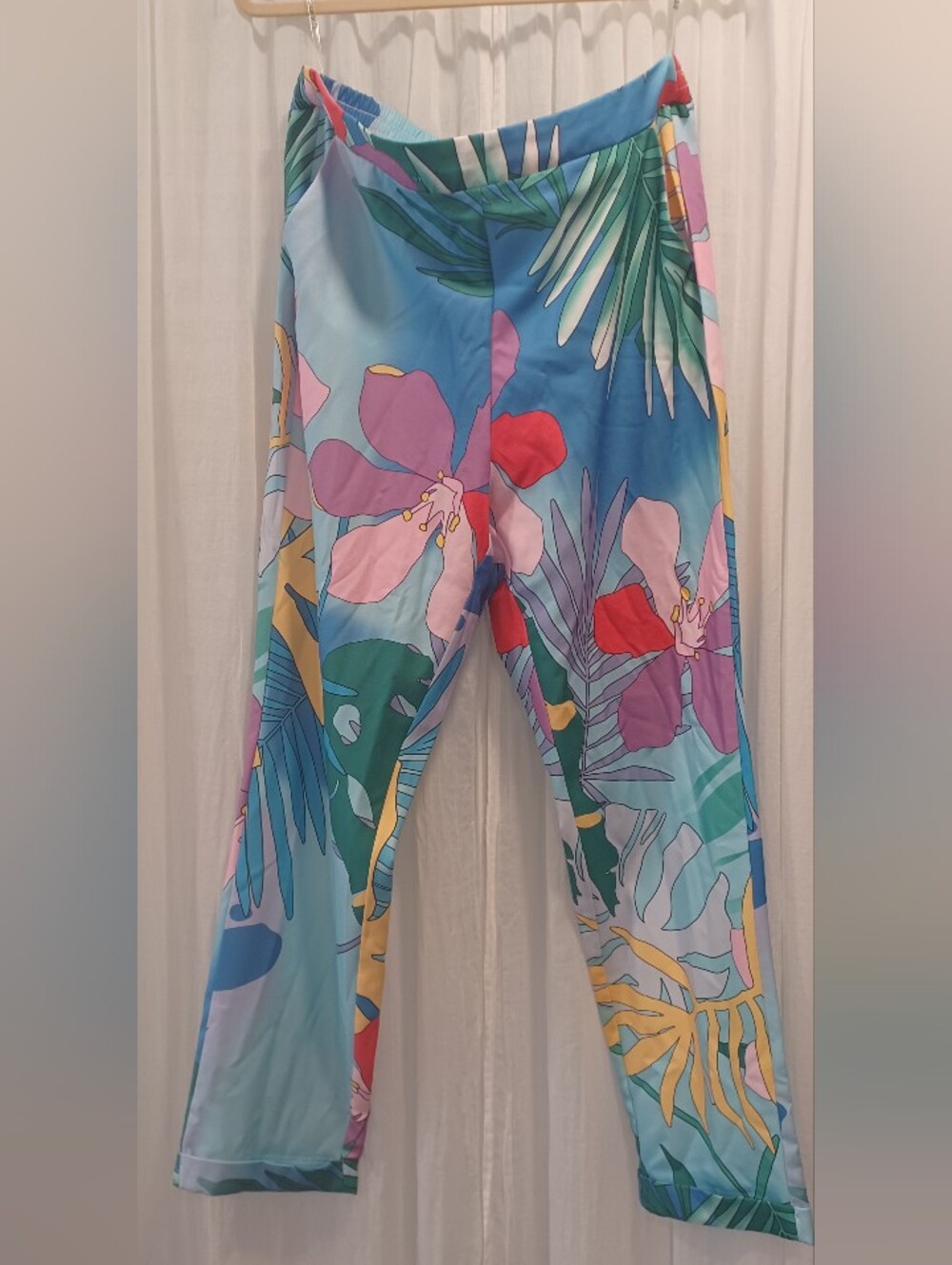NWT L'Atiste By Amy Tropical Pastel Floral Pant Suit - Picture 4 of 5